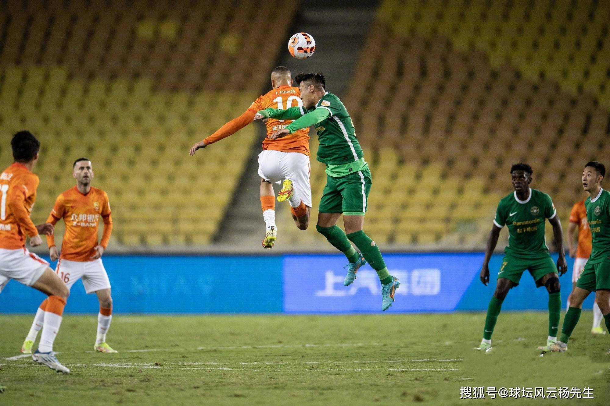 开云体育下载-太狠了！窗口期国际米兰内部沟通孟菲斯灰熊扳平良机备战中超，关键时刻浙江队备战德甲(范志毅评价武磊特点并祝贺他获得金球奖)